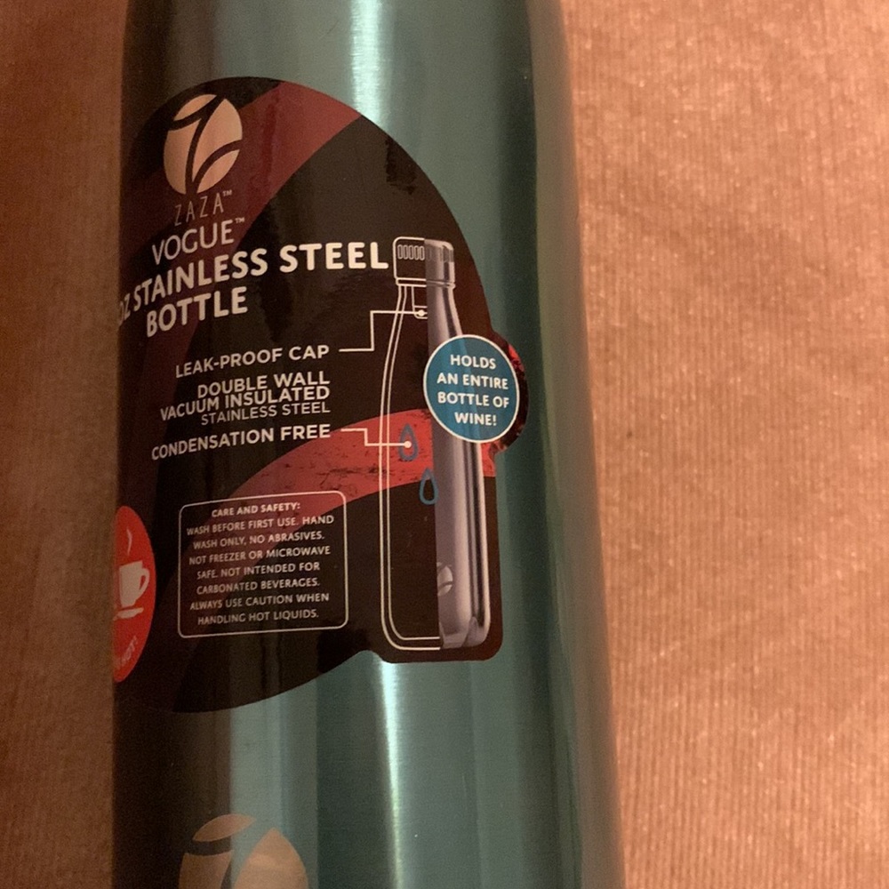25 Oz Stainless Steel Vacuum Insulated Water Bottle - Picture 3 of 7